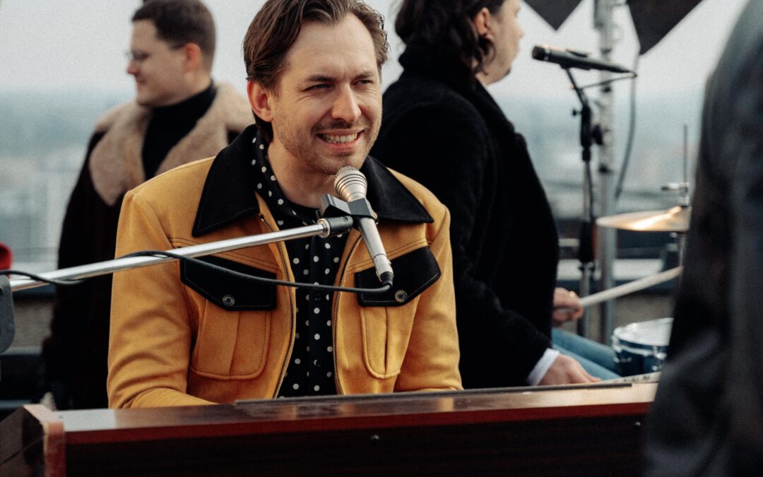 Martini Police prezentuje muzykę gwiezdnych liniowców. Koncept album Powrót z Gwiazd już dostępny!