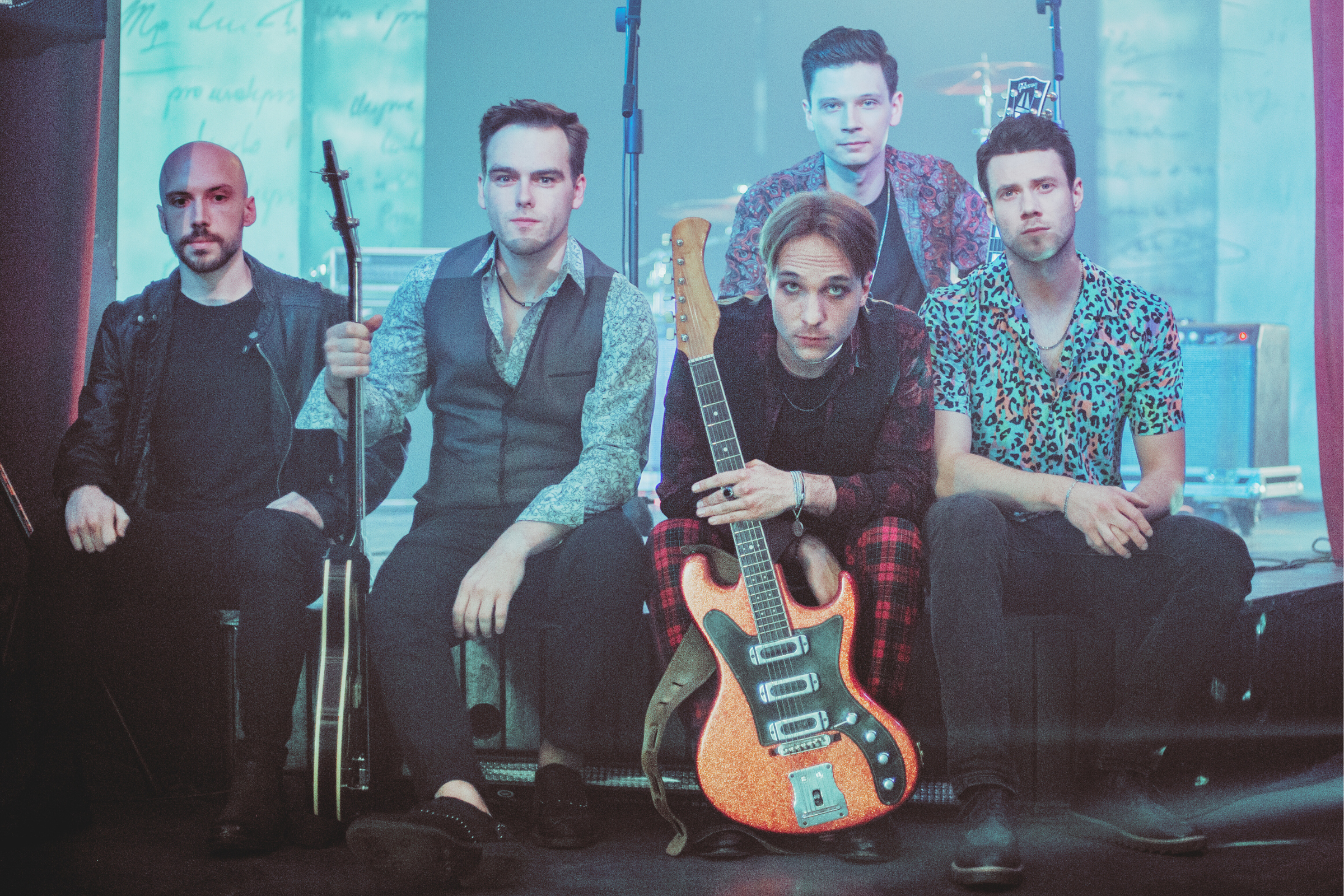 Slide promujący Ramisz "33"